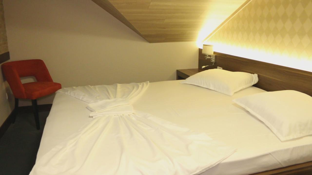 Hotel Admiral Prizren Exterior foto